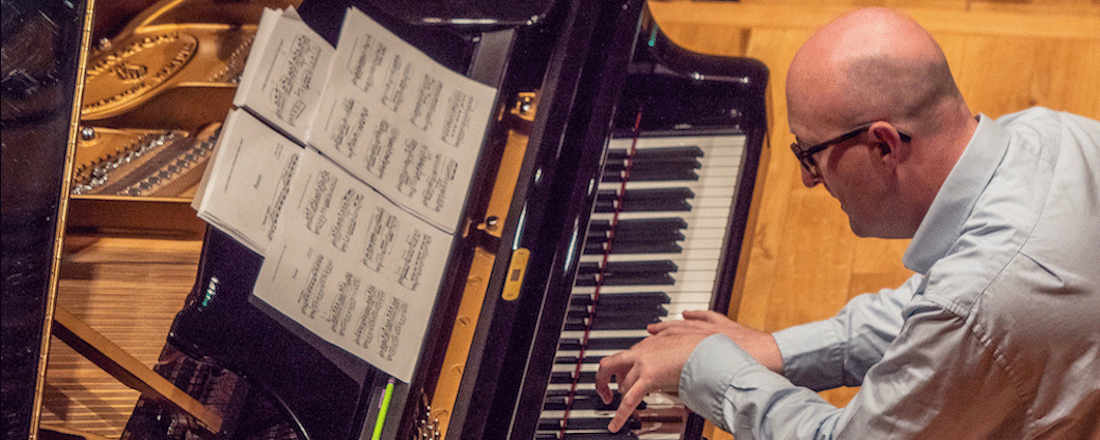 Matthew Schellhorn in studio